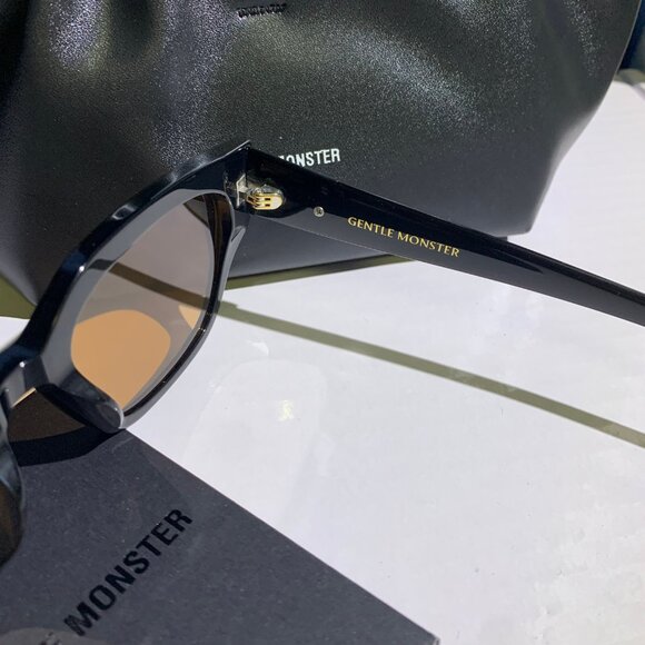 Gentle Monster Sunglasses - Picture 5 of 6